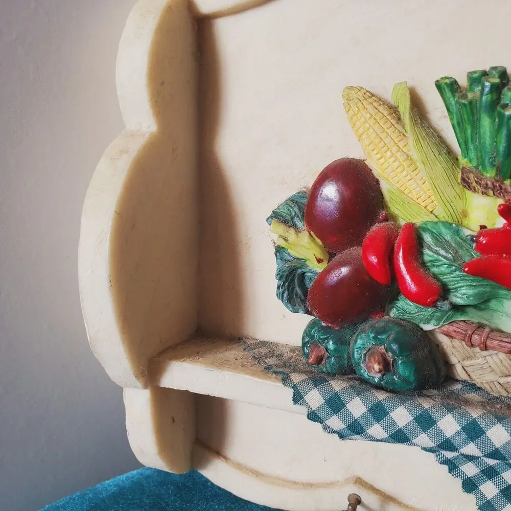 Unbranded sculpted veggie